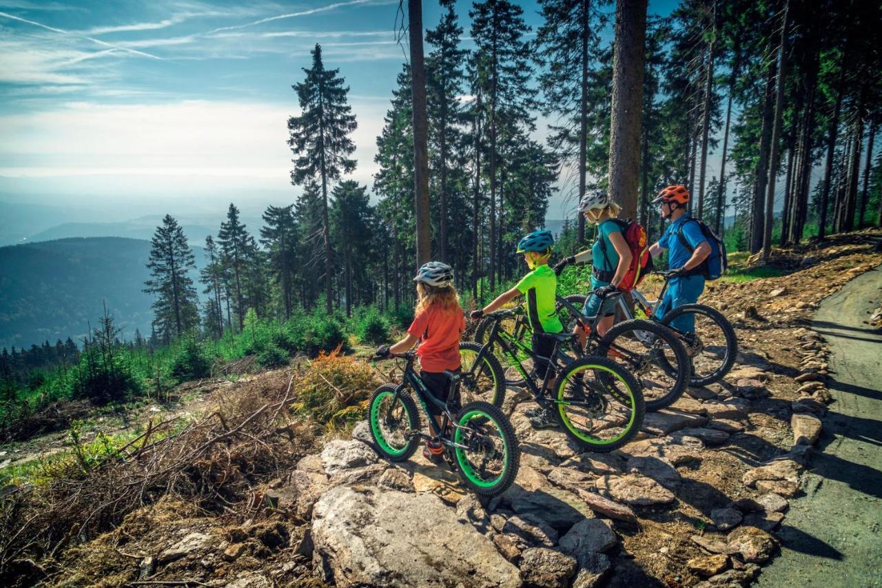 Ski Berg Klinovec Loučná pod Klínovcem Bagian luar foto